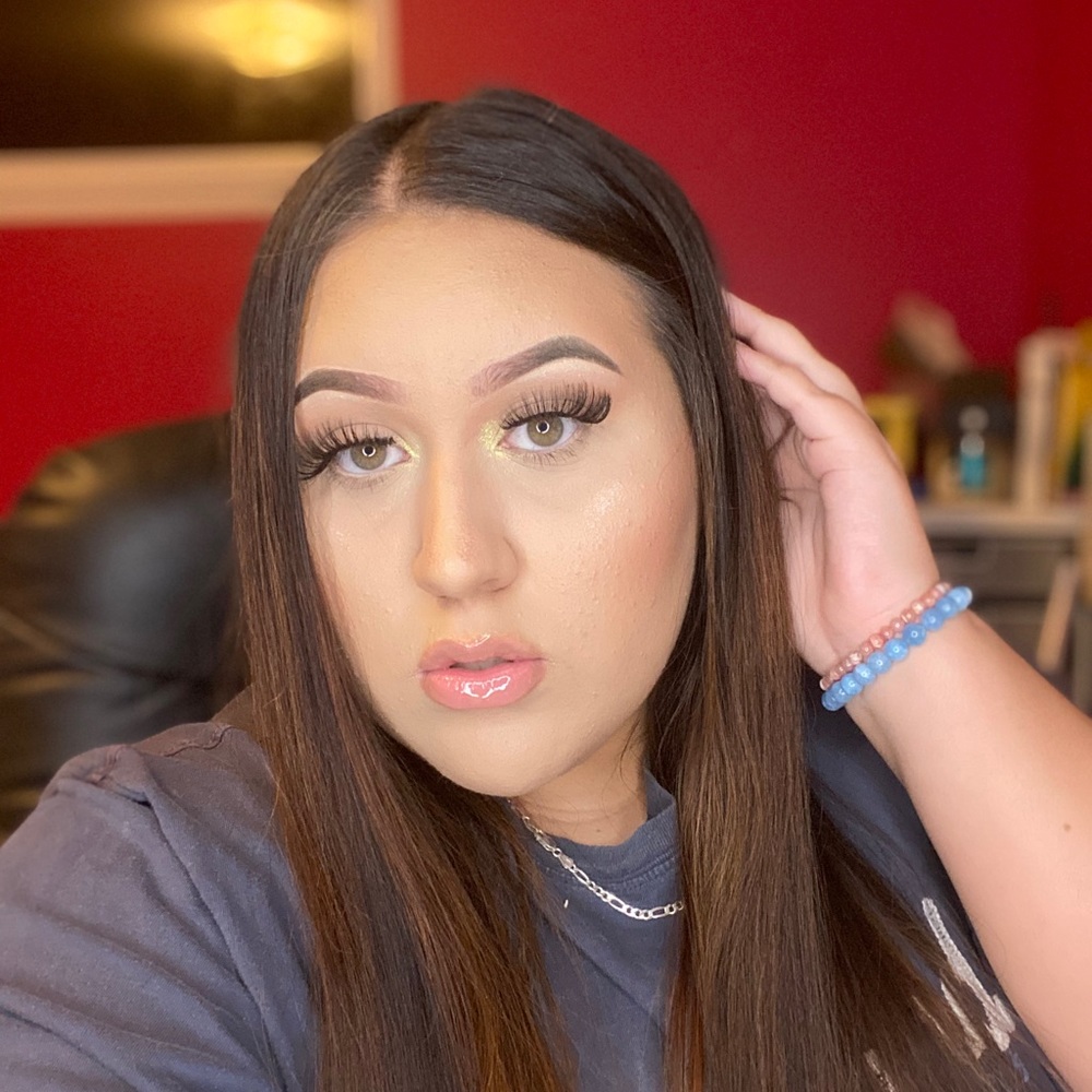 Meet your Posher, Faith